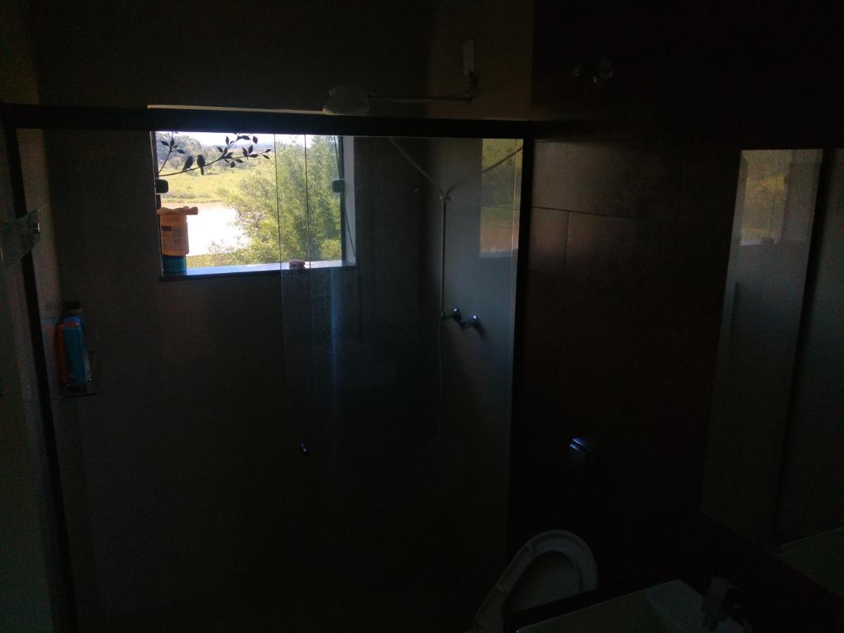 Casa Com Piscina Fundo Pra Represa E Ar Condicionado Casinhabrancadevaranda Ijaci Экстерьер фото